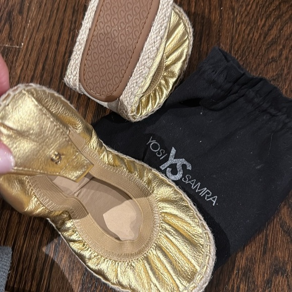Yosi Samra gold foldable shoes size 7 - Picture 4 of 5